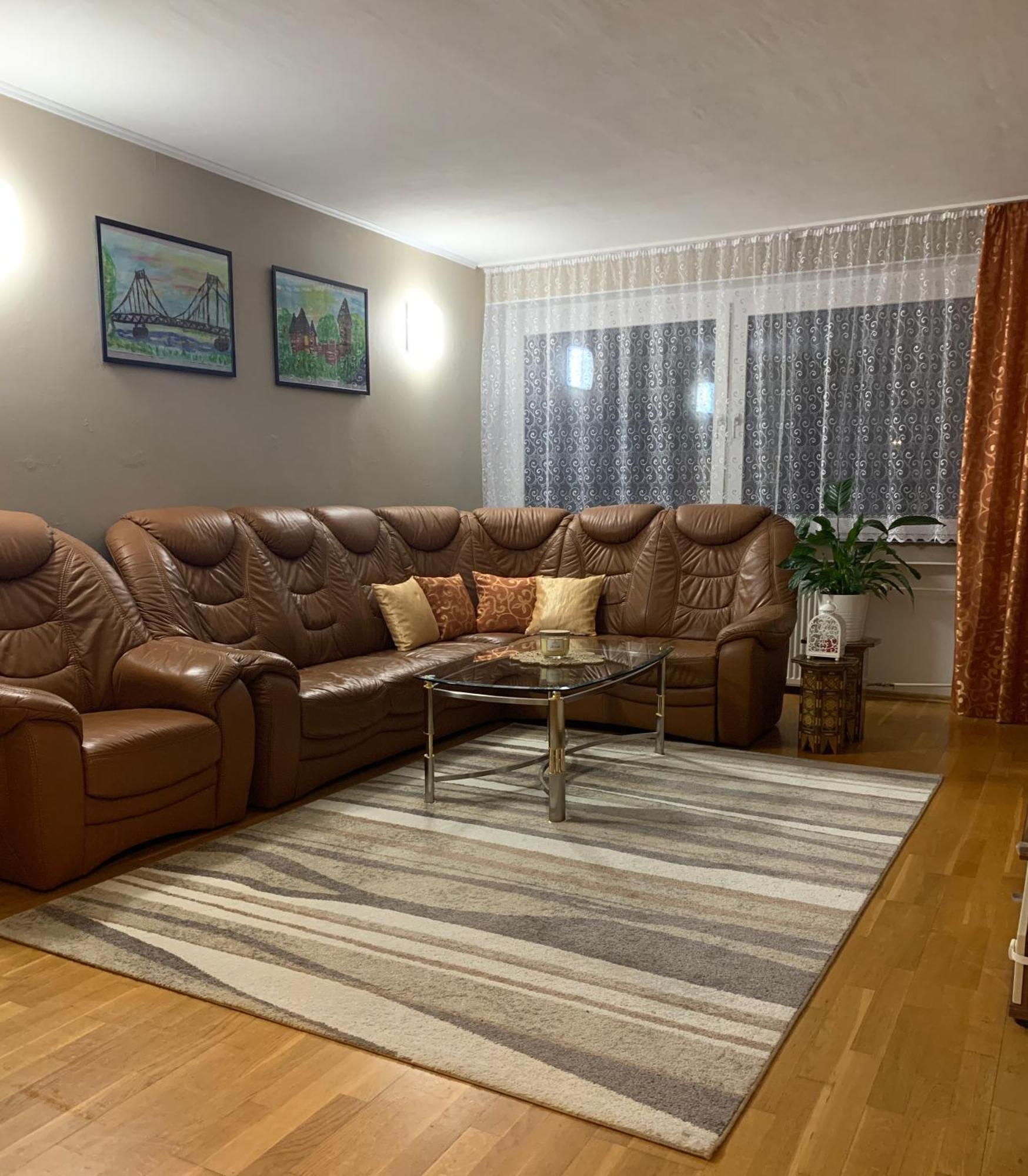 Leon'S Apartment Krefeld Eksteriør bilde